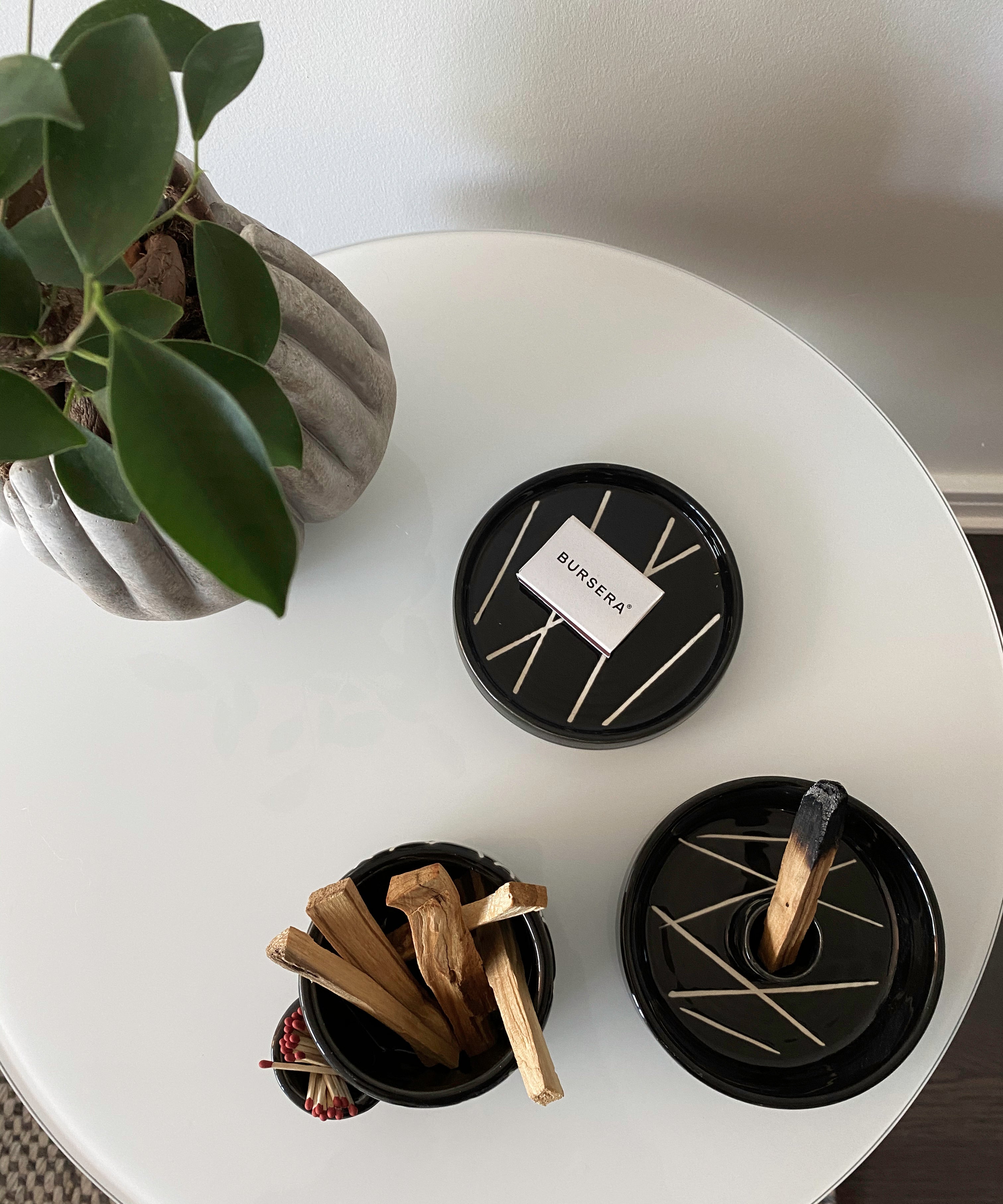 Palo Santo Holder - Onyx